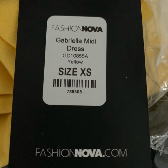 Dress - Picture 3 of 3